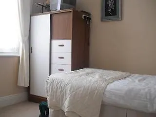 Konukevi Karmary 4*
